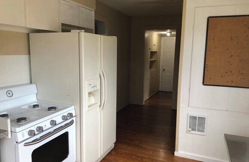 Baldwinsville House | Stallion Apt On Truck Farm