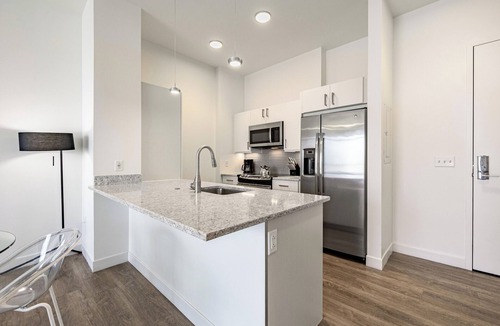 Downtown Apartment | Stamford One Bedroom, Prime Location