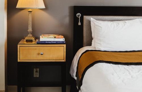 Downtown Hotel | Stamford Suites