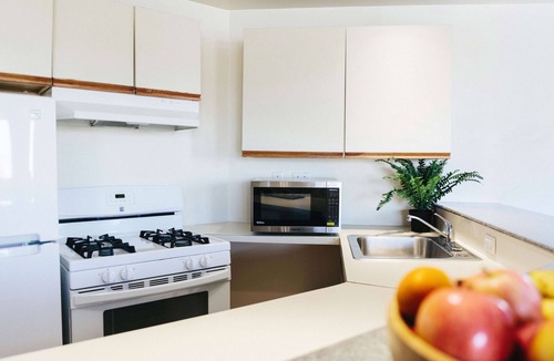 Downtown Apartment | Stamford Suites