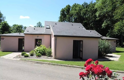 Illiers-Combray House | Standard 3-room mobile home sleeps 4