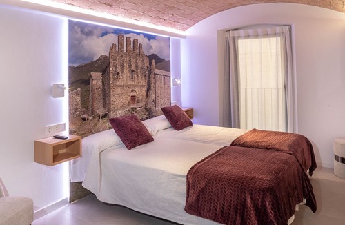 Figueres Apartment | Standard Doble Apartment C&C