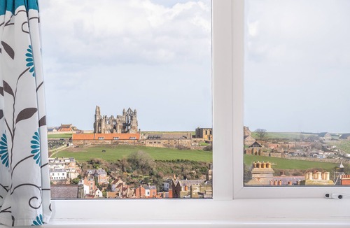 West Cliff Hotel | Standard Double and Bunk Bed, Ensuite