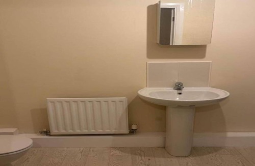 Manchester Apartment | Standard Double King room