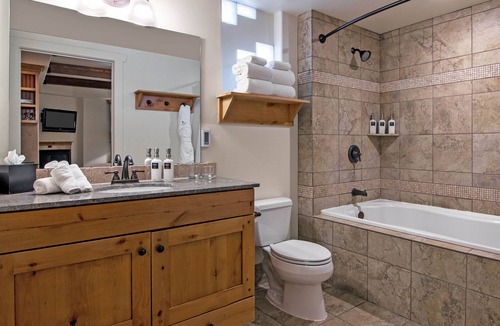 Kimball Junction House | Standard Room