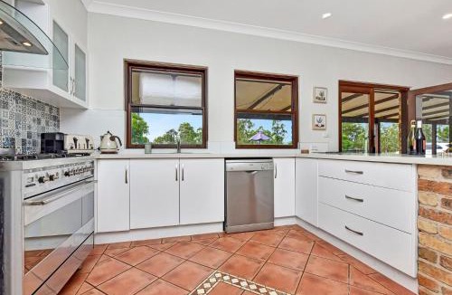 Lower Belford House | Standen Manor