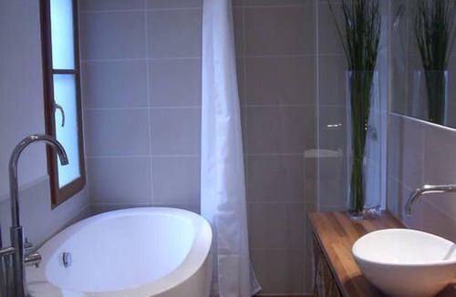 Montpellier-Centre Apartment | STANDING APARTMENT, from the 18th Century, in the pedestrianized historic center