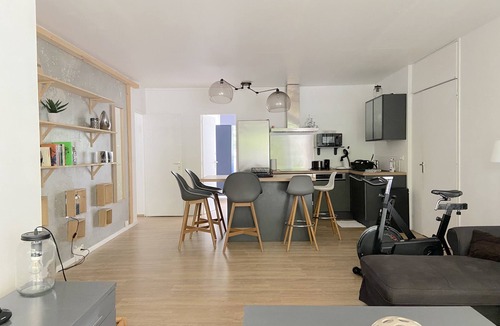 Villeneuve-d'Ascq Apartment | Standing Appart 1 floor 3 bedrooms 3 bathrooms