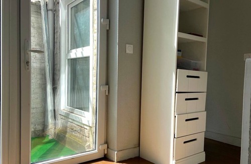 Roubaix House | Standing room 8 private with key downtown