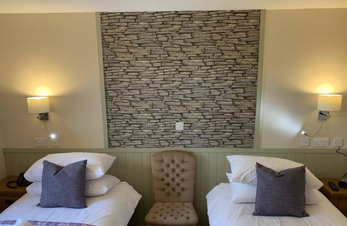 Stromness Hotel | Standing Stones Hotel