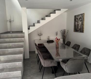 Wittelsheim Apartment | Standing wittel