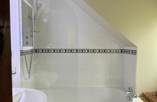 Newton Grange House | Standlow Farm