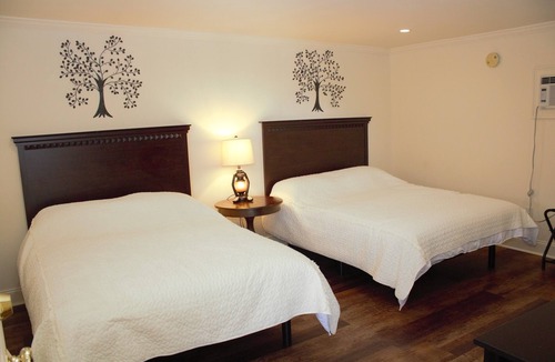 Manchester Center Hotel | Stanford House