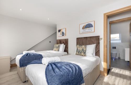 Reading House | Stanley House