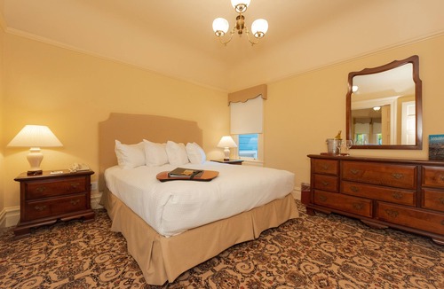 Cole Valley Hotel | Stanyan Park Hotel