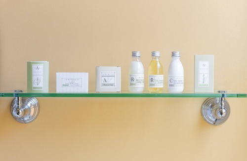 Cole Valley Hotel | Stanyan Park Hotel