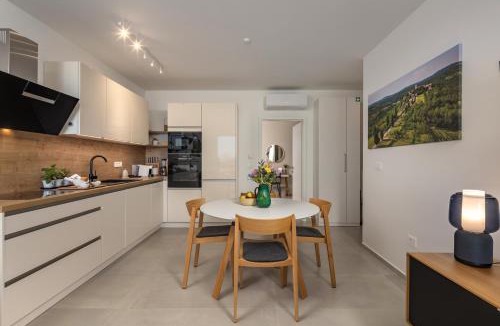 Tar Apartment | Star Apartments