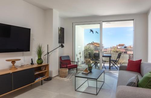 Tar Apartment | Star Apartments