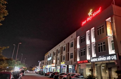 Kampung Tebing Rabak Hotel | Star Bay Hotel