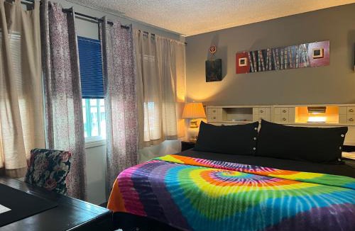 Ukiah Apartment | Star Dome Satellite