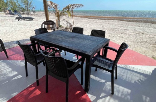 Long Beach Estates Apartment | Star Room Barnacle Resort