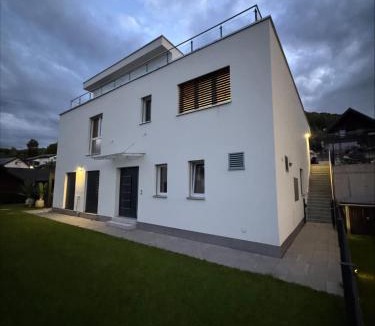 Bottstein Apartment | Star's Apartment