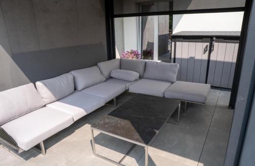 Bottstein Apartment | Star's Apartment