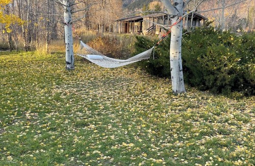 Star Valley Ranch Cottage | Star Valley Ranch, Golf Course Haven!