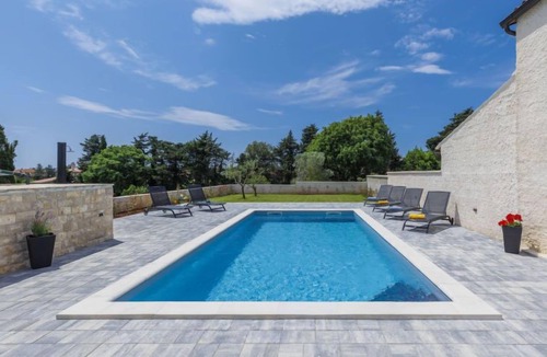 Liznjan House | Stara hiža by Interhome