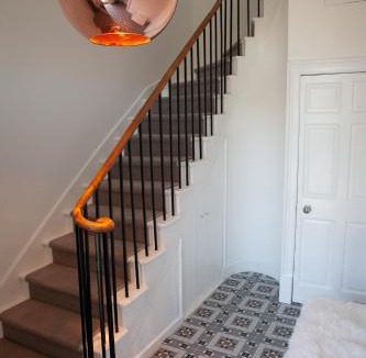 Peebles House | Starbright Cottage