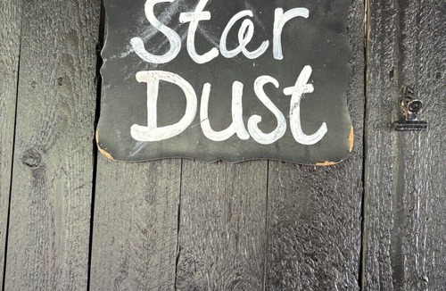 Norman Apartment | Stardust at Whispering Pines Inn