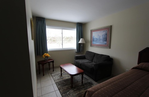 Timberlea Hotel | Stardust Motel Timberlea