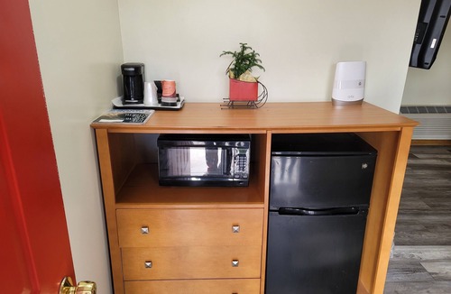 Duncannon Hotel | Stardust Motel