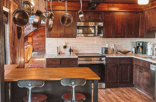 Morongo Valley House | Starfire Lodge Design Lodge, Epic Views, Hot Tub