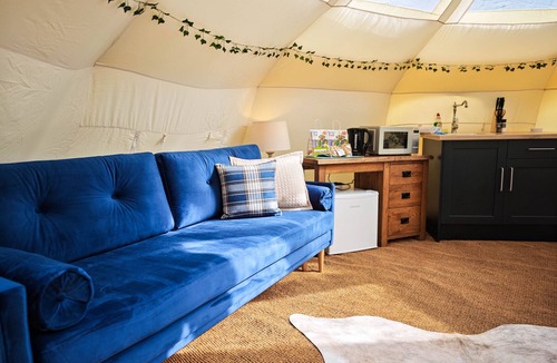 Aldborough RV Rental | Stargazer Glamping (Deer's Glade)