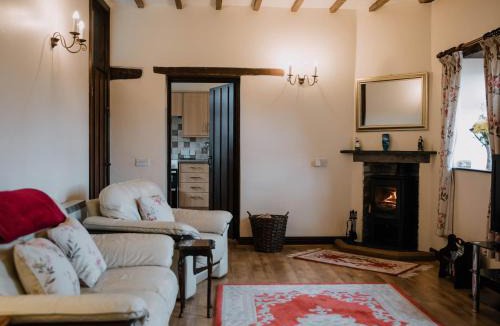 Westbrook Court Apartment | Stargazer's Field House