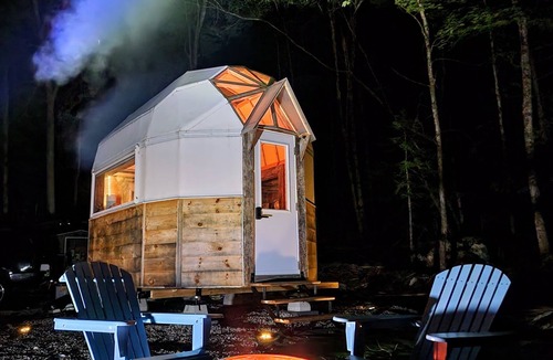 Campbellford Cabin | Stargazing Cabin with River Access