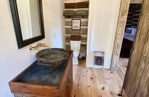 New Ulm Cabin | StarHill Farms Bader Cabin