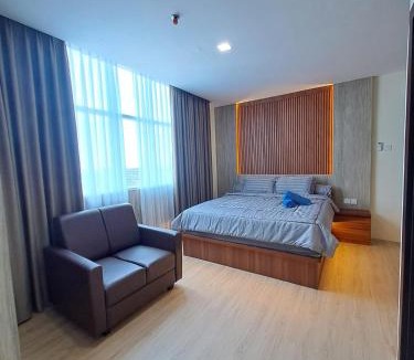 Lubuk Baja Apartment | STARHOME NEWLY RENOVATED 115M2 HIGH FLOOR Formosa Residence