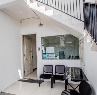 Central Jakarta Hostel | Stariez Senen