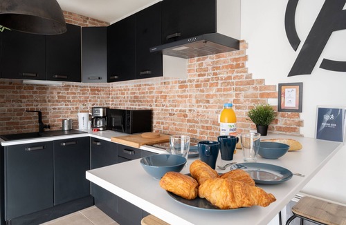 Montevrain Apartment | Stark Tower Loft – À 13 min de Disneyland