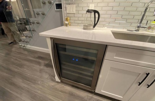 Williams Bay House | Starlake: A fully remodeled boutique style cottagen