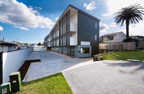 Mount Wellington Hotel | StarLand Stays