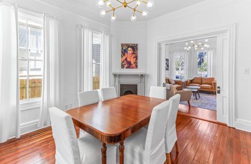 Thomas Square House | Starland Victorian Gem