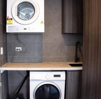 Lidcombe Apartment | Starlight Concert Stay