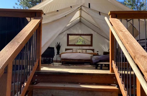 Goldendale RV Rental | “Starlit Hideaway” King Bed/private site