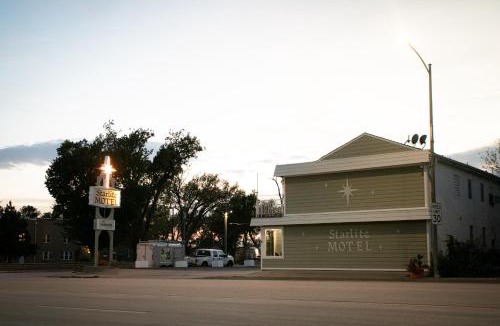 Springfield Hotel | Starlite Motel