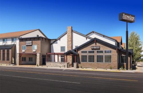 West Yellowstone Hotel | Starlite Yellowstone, Tapestry Collection by Hilton