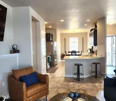 Star House | StarLuxe Stay and Play