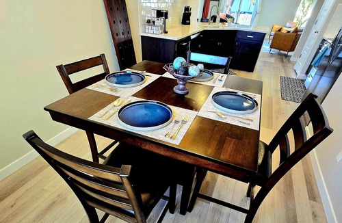 Star House | StarLuxe-StayAndPlay